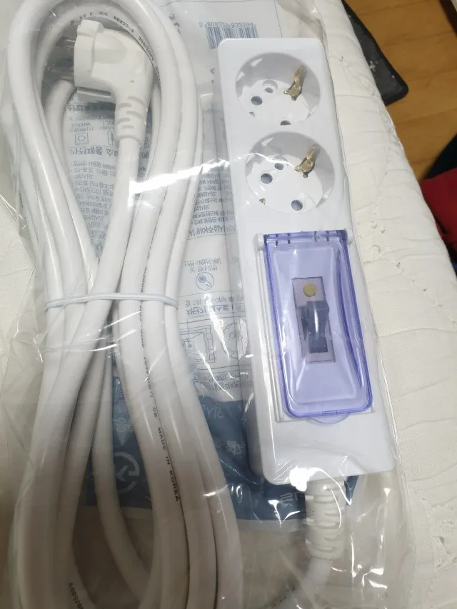 써보니 고용량 2구 차단기형 멀티탭 패키지