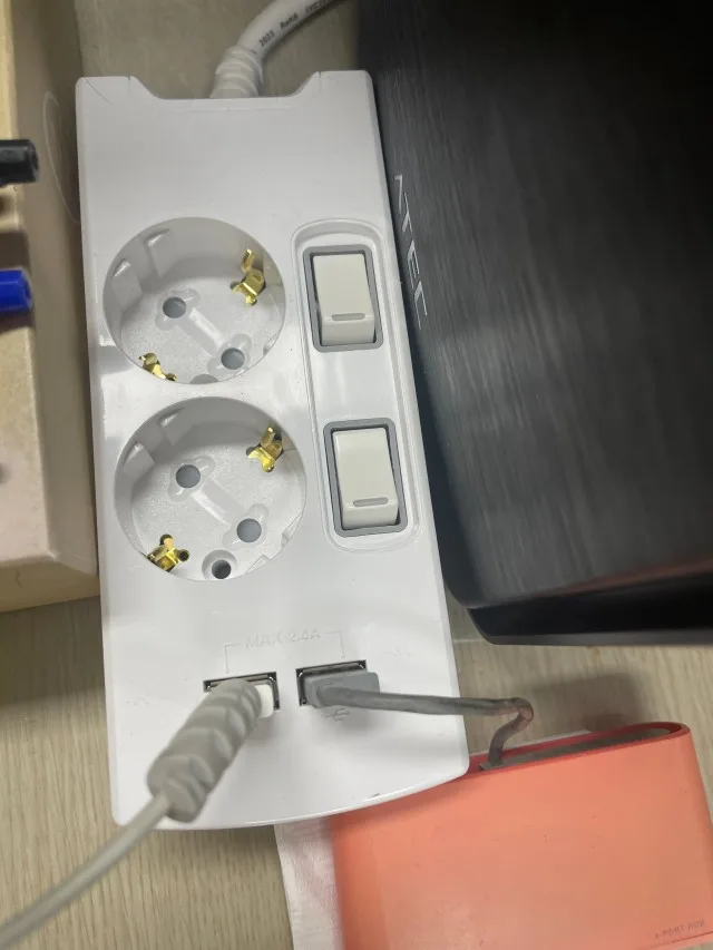 상담실과 대기 공간에서 쓰기 좋은 써보니 2구 USB 멀티탭