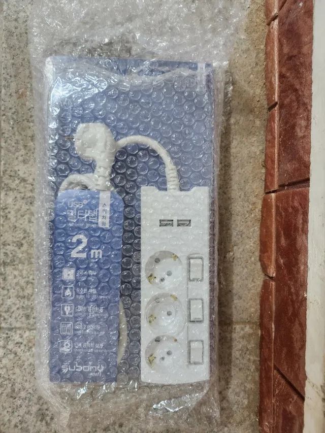 완충 포장된 써보니 USB 개별스위치 멀티탭
