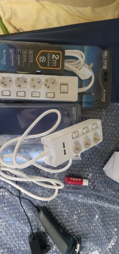 개별스위치와 USB 구성이 다른 써보니 멀티탭 제품 라인업