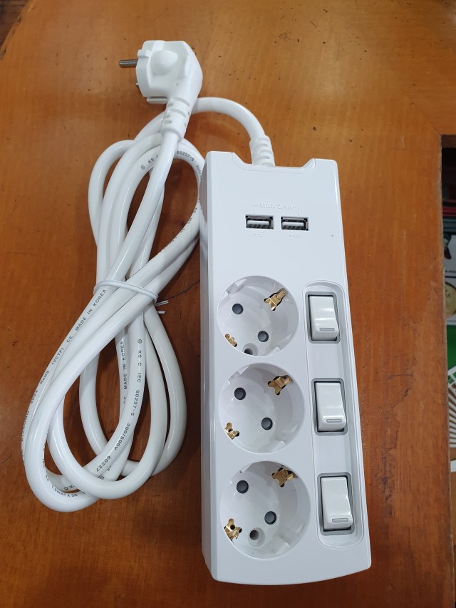 써보니 USB 3구 멀티탭의 소켓과 플러그